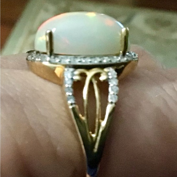14K YG Opal & Diamond Halo Ring - Picture 3 of 6